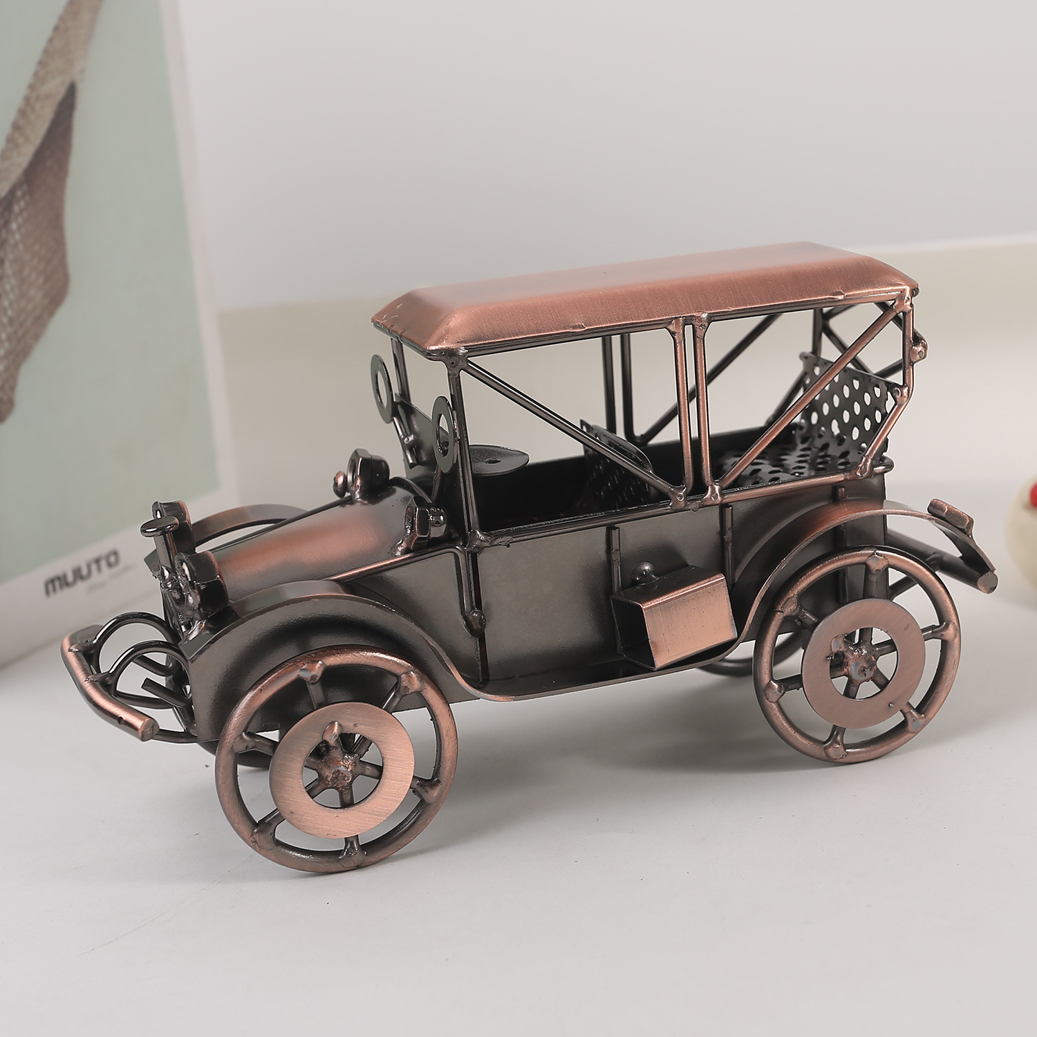 유럽 ​​스타일의 빈티지 합금 오래된 자동차 모델 장식 - Vintage Collectibles Toys 리뷰 및 가격